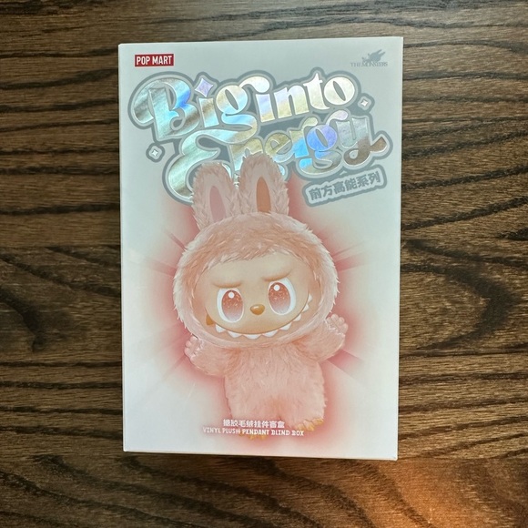 POP MART Labubu - The Monsters - Big Into Energy Series - LOYALTY - brand new - Picture 1 of 7